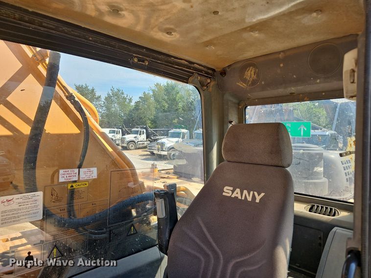 image for item NX9135 2014 Sany SY235LC excavator