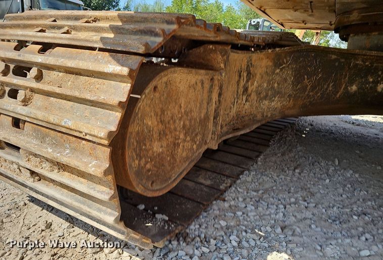 image for item NX9135 2014 Sany SY235LC excavator