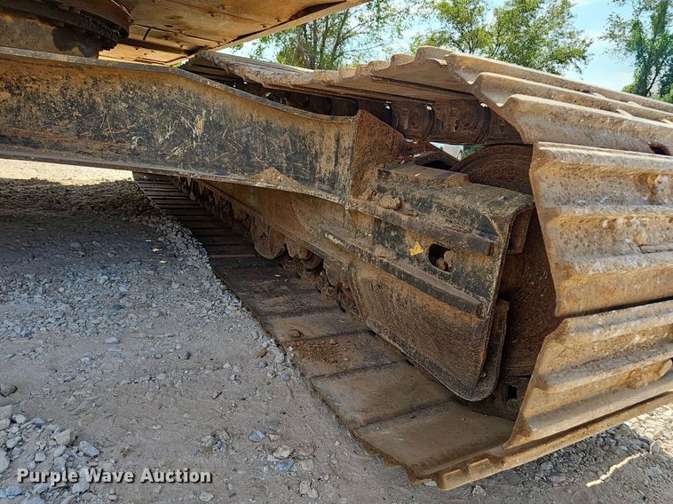 image for item NX9135 2014 Sany SY235LC excavator