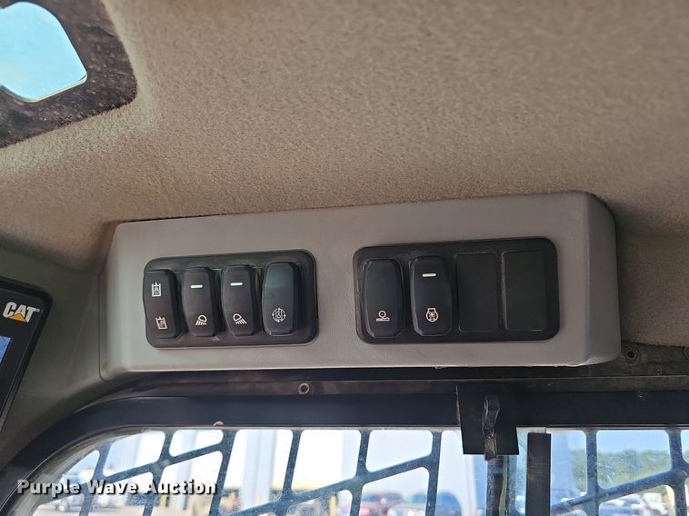 image for item NX9143 2020 Caterpillar  299D3XE tracked skid steer loader