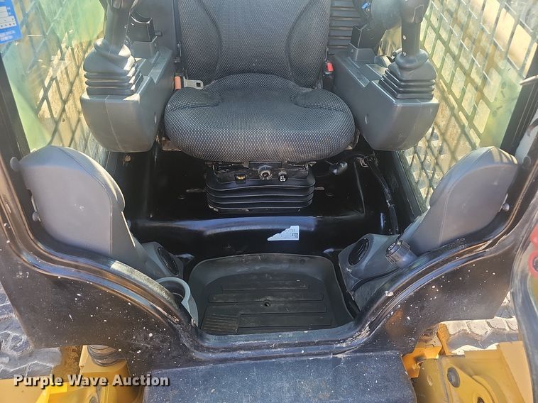 image for item NX9144 2019 Caterpillar  289D3 tracked skid steer loader