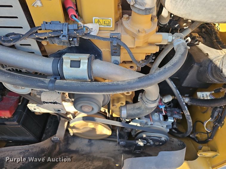 image for item NX9144 2019 Caterpillar  289D3 tracked skid steer loader