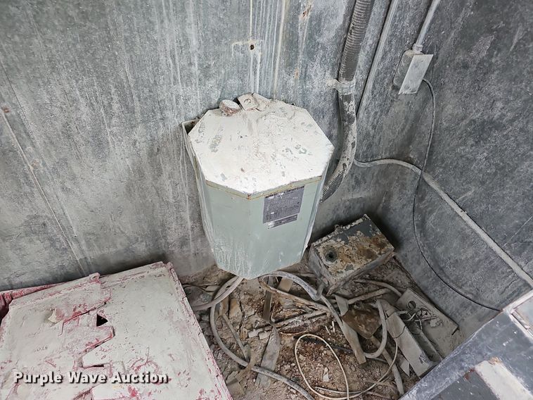 image for item NX9159 Eagle  33D3731 impact crushing plant