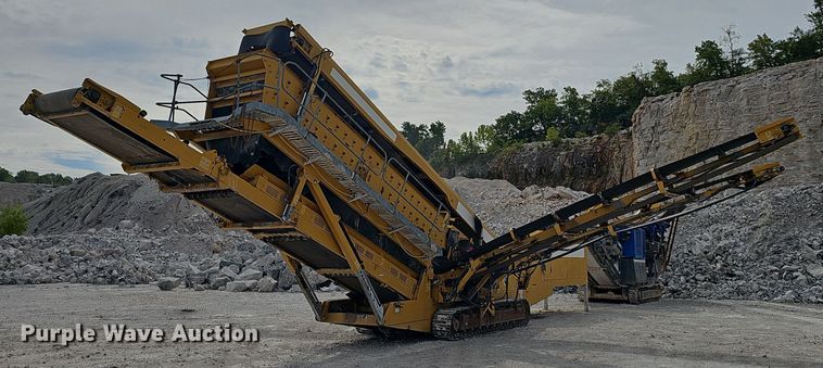 image for item NX9160 2012 IROCK 522T screening plant