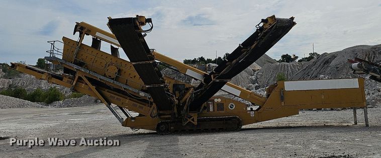 image for item NX9160 2012 IROCK 522T screening plant