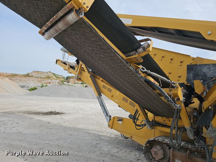 image for item NX9160 2012 IROCK 522T screening plant