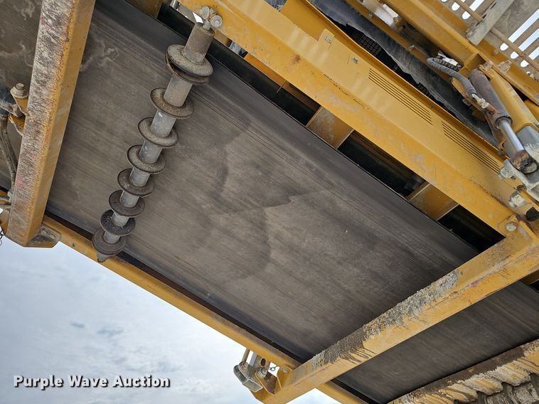 image for item NX9160 2012 IROCK 522T screening plant