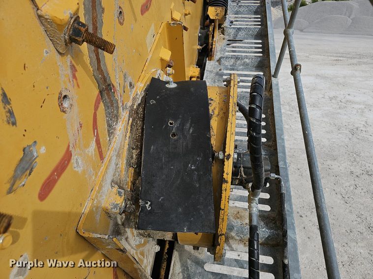 image for item NX9160 2012 IROCK 522T screening plant