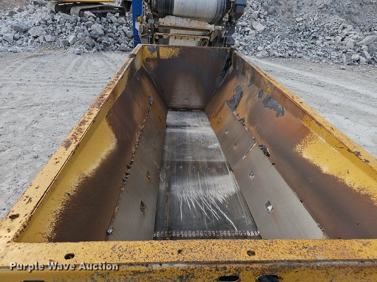 image for item NX9160 2012 IROCK 522T screening plant