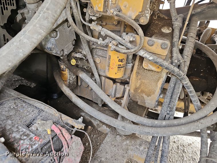 image for item NX9160 2012 IROCK 522T screening plant