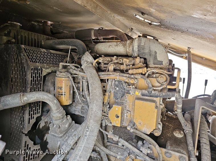 image for item NX9160 2012 IROCK 522T screening plant