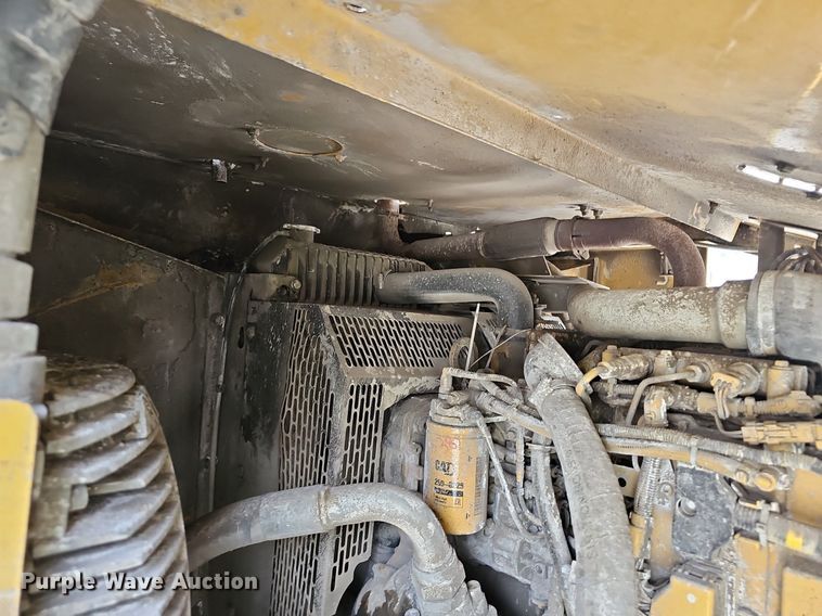 image for item NX9160 2012 IROCK 522T screening plant