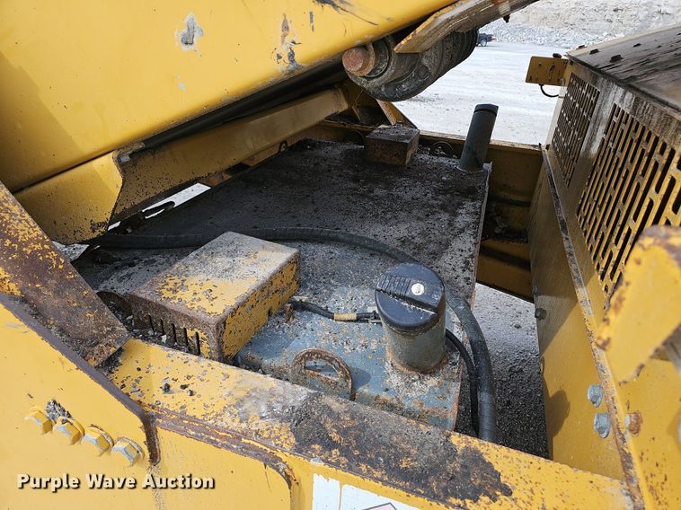 image for item NX9160 2012 IROCK 522T screening plant