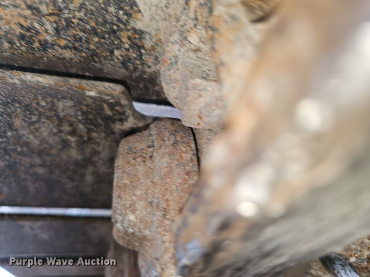 image for item NX9160 2012 IROCK 522T screening plant