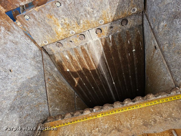 image for item NX9161 2012 Kleemann MC 110 Z  jaw crushing plant