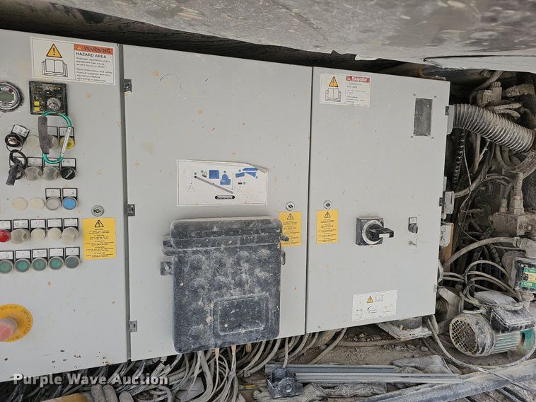 image for item NX9161 2012 Kleemann MC 110 Z  jaw crushing plant