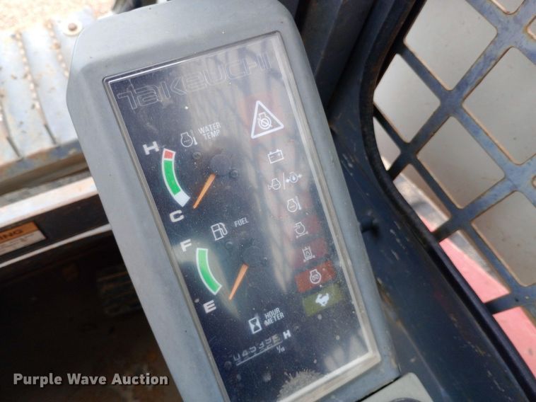 image for item NY9333 Takeuchi TL140 tracked skid steer loader