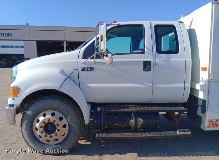 image for item NY9468 2008 Ford F650 Super Duty Crew Cab fuel/ lube truck