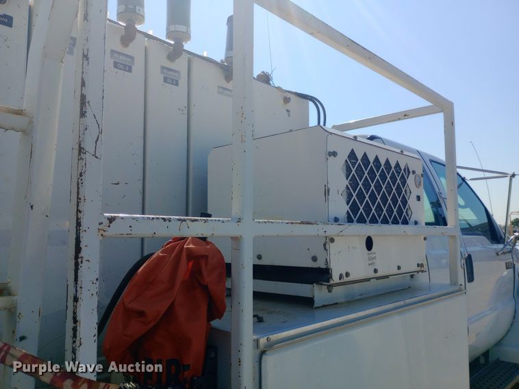 image for item NY9468 2008 Ford F650 Super Duty Crew Cab fuel/ lube truck