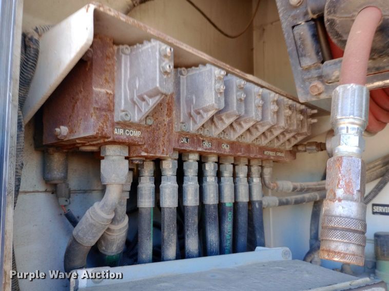 image for item NY9468 2008 Ford F650 Super Duty Crew Cab fuel/ lube truck