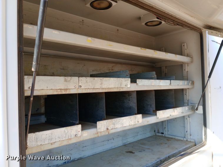 image for item NY9468 2008 Ford F650 Super Duty Crew Cab fuel/ lube truck