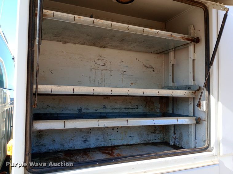 image for item NY9468 2008 Ford F650 Super Duty Crew Cab fuel/ lube truck