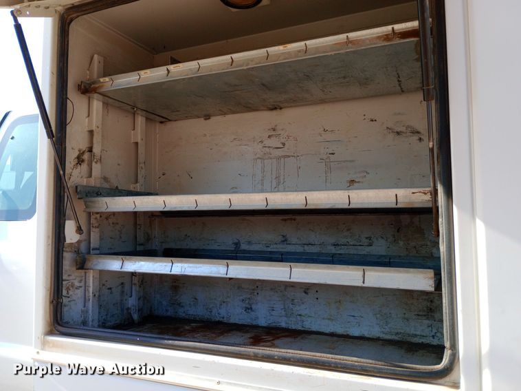 image for item NY9468 2008 Ford F650 Super Duty Crew Cab fuel/ lube truck