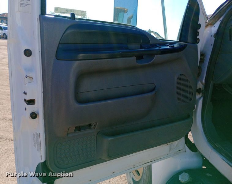 image for item NY9468 2008 Ford F650 Super Duty Crew Cab fuel/ lube truck