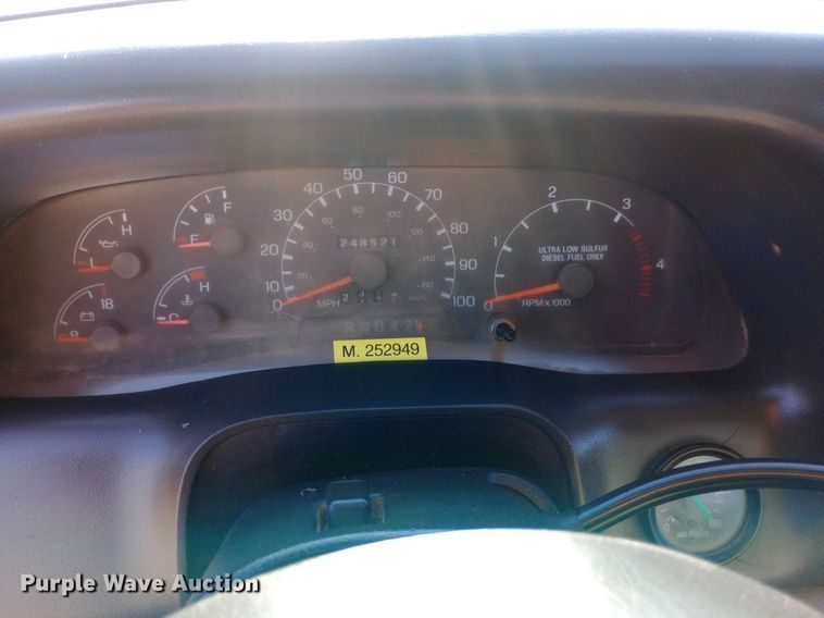 image for item NY9468 2008 Ford F650 Super Duty Crew Cab fuel/ lube truck