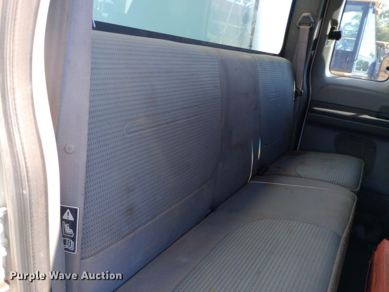 image for item NY9468 2008 Ford F650 Super Duty Crew Cab fuel/ lube truck