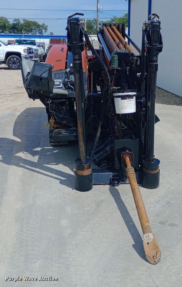 image for item NY9516 2011 Ditch Witch JT2020 Mach 1 directional boring unit