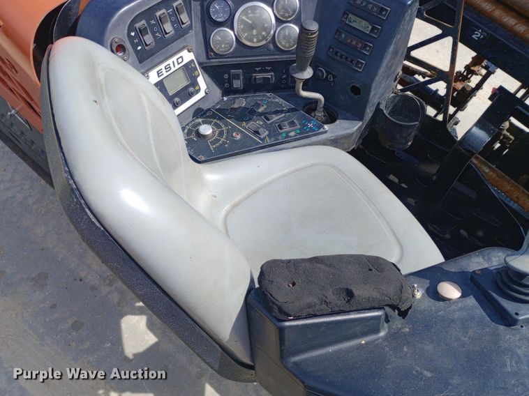 image for item NY9516 2011 Ditch Witch JT2020 Mach 1 directional boring unit