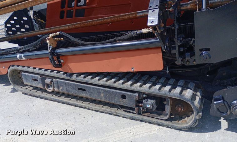 image for item NY9516 2011 Ditch Witch JT2020 Mach 1 directional boring unit