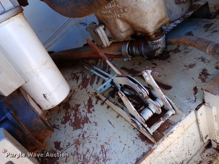 image for item NY9517 2009 Kenworth T370 fuel truck