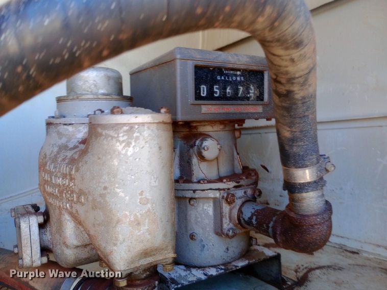 image for item NY9517 2009 Kenworth T370 fuel truck