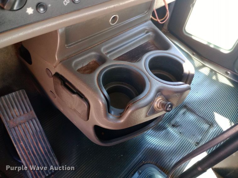 image for item NY9517 2009 Kenworth T370 fuel truck