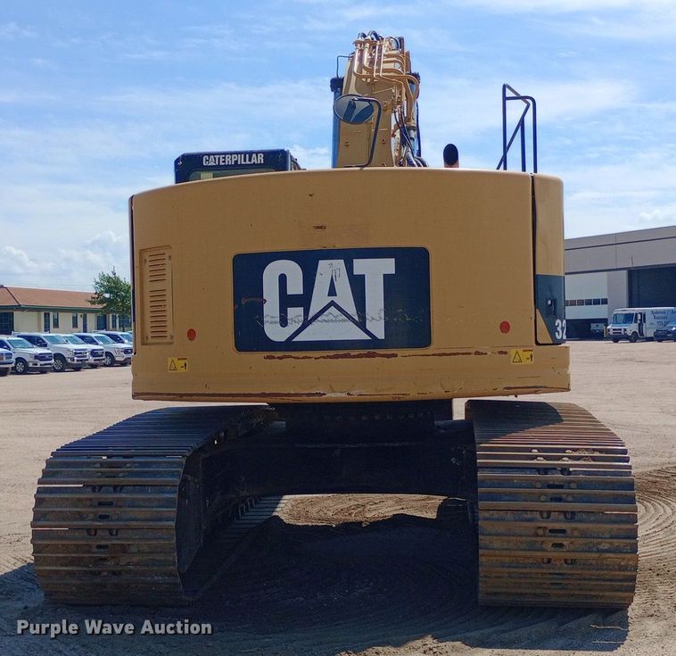 image for item NY9521 2008 Caterpillar 328D excavator