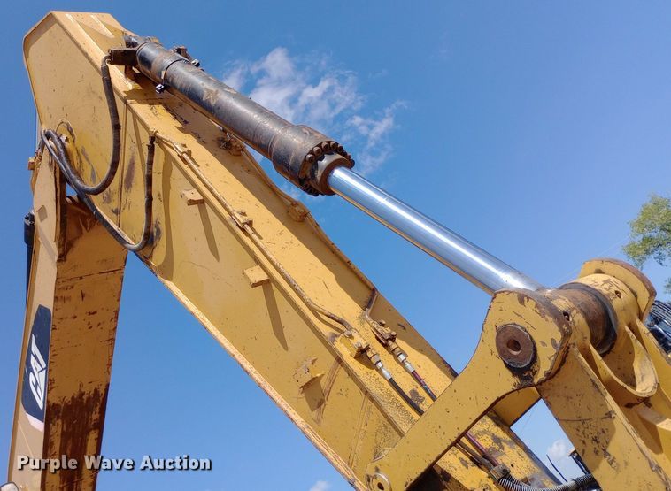 image for item NY9521 2008 Caterpillar 328D excavator
