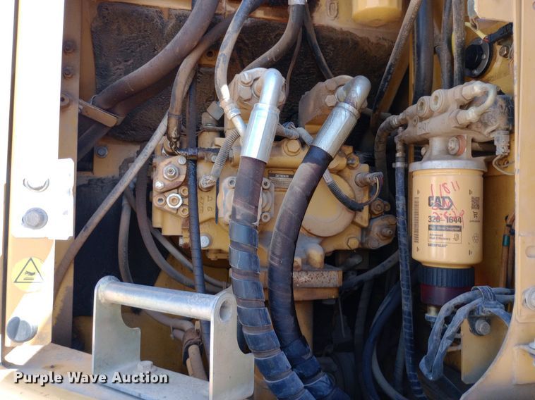 image for item NY9521 2008 Caterpillar 328D excavator