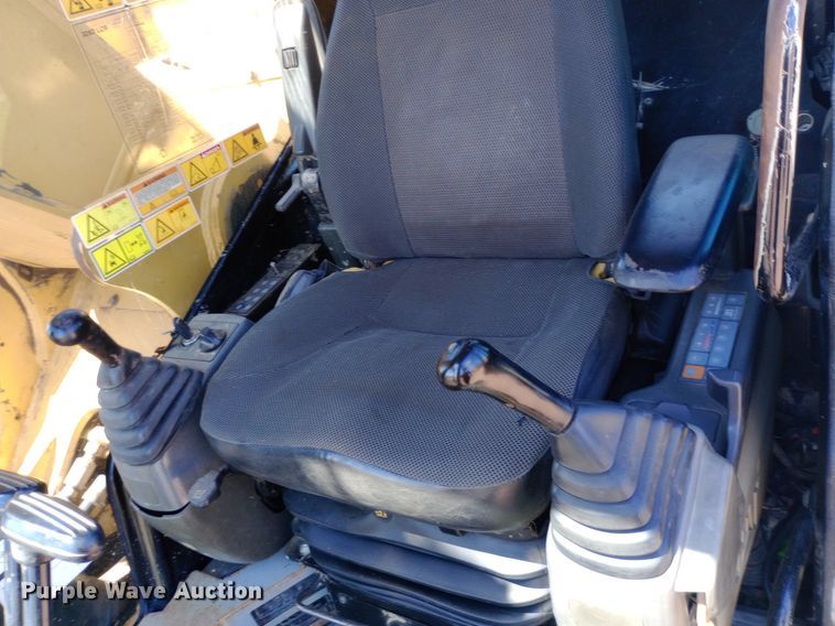 image for item NY9521 2008 Caterpillar 328D excavator