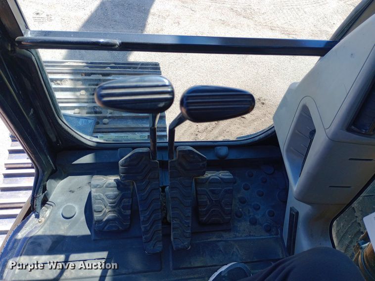 image for item NY9521 2008 Caterpillar 328D excavator