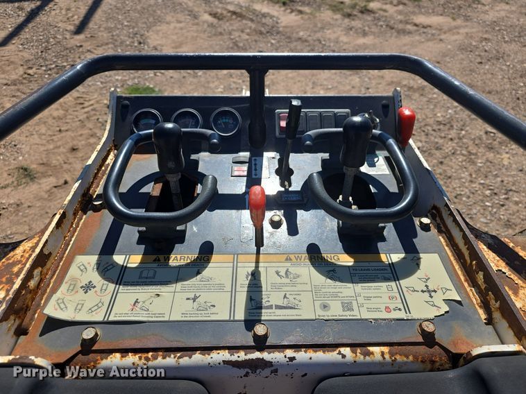 image for item OD9732 2019 Bobcat MT85 compact utility loader