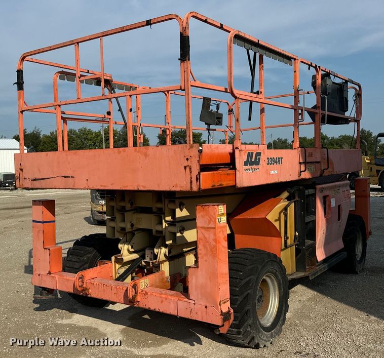 image for item OG9658 2008 JLG 3394RT scissor lift