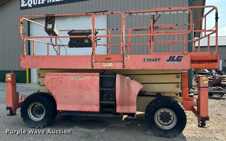 image for item OG9658 2008 JLG 3394RT scissor lift