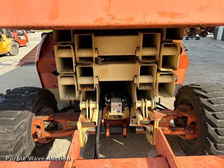 image for item OG9658 2008 JLG 3394RT scissor lift