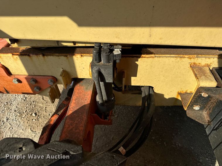 image for item OG9658 2008 JLG 3394RT scissor lift