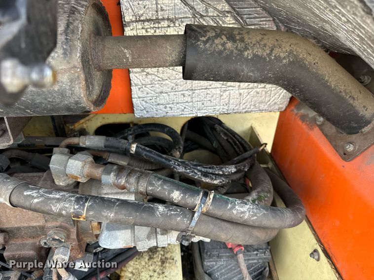 image for item OG9658 2008 JLG 3394RT scissor lift