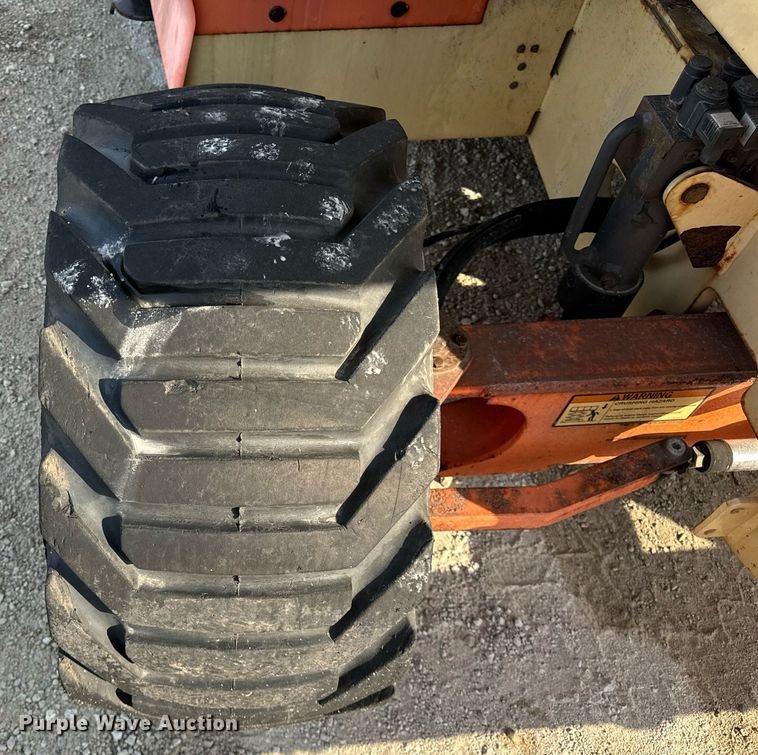 image for item OG9658 2008 JLG 3394RT scissor lift