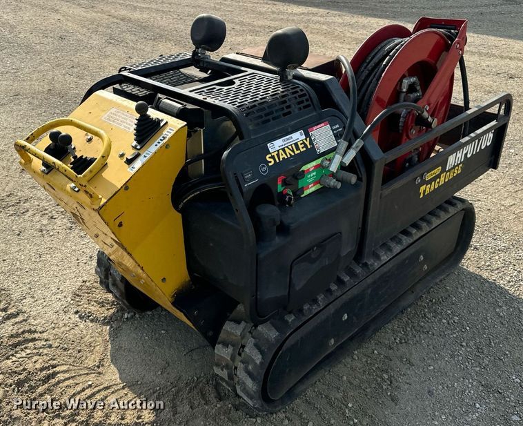 image for item OG9659 Stanley Trachorse  self-propelled mobile hydraulic power pack