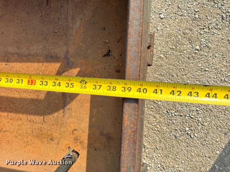 image for item OG9659 Stanley Trachorse  self-propelled mobile hydraulic power pack